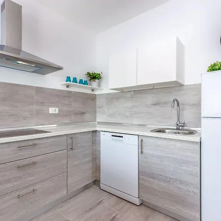 Veronique 7 By Interhome Apartamento Dramalj