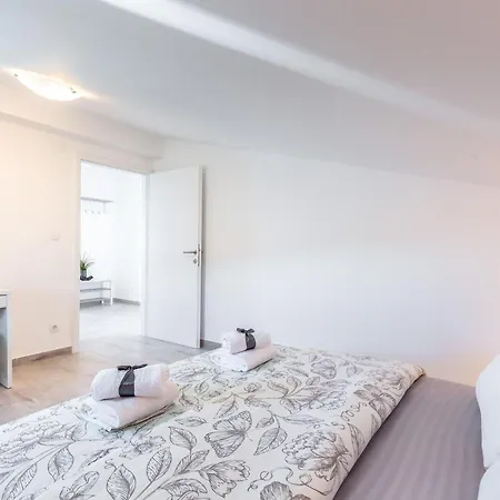 Veronique 7 By Interhome Apartman